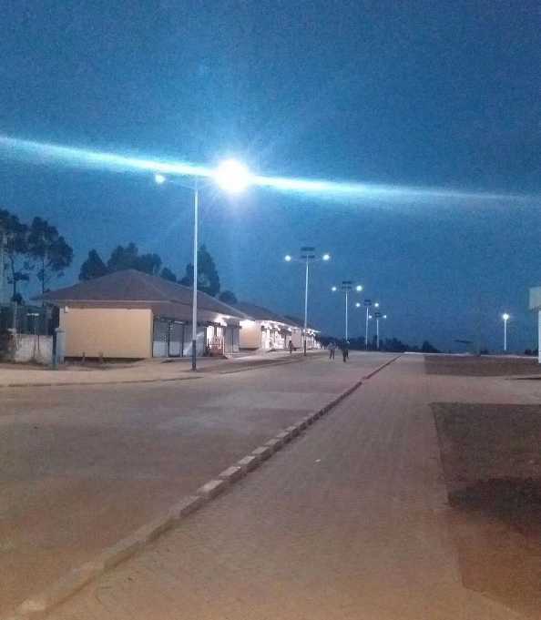 塔河县非洲科特迪瓦太阳能路灯工程